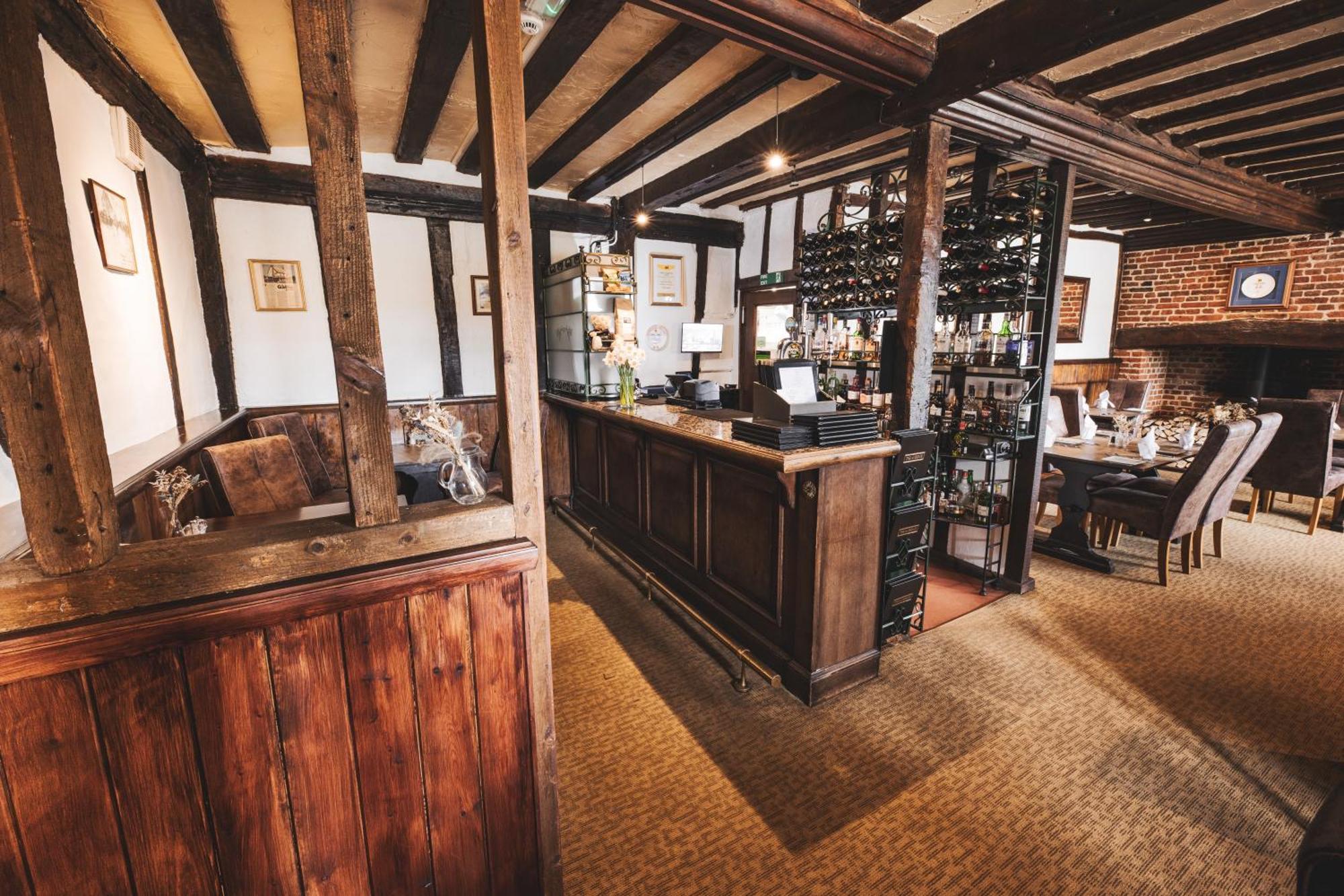 The Auberge Yaxley  Luaran gambar
